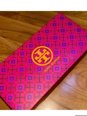 Tory Burch Pink and Purple Logo Box